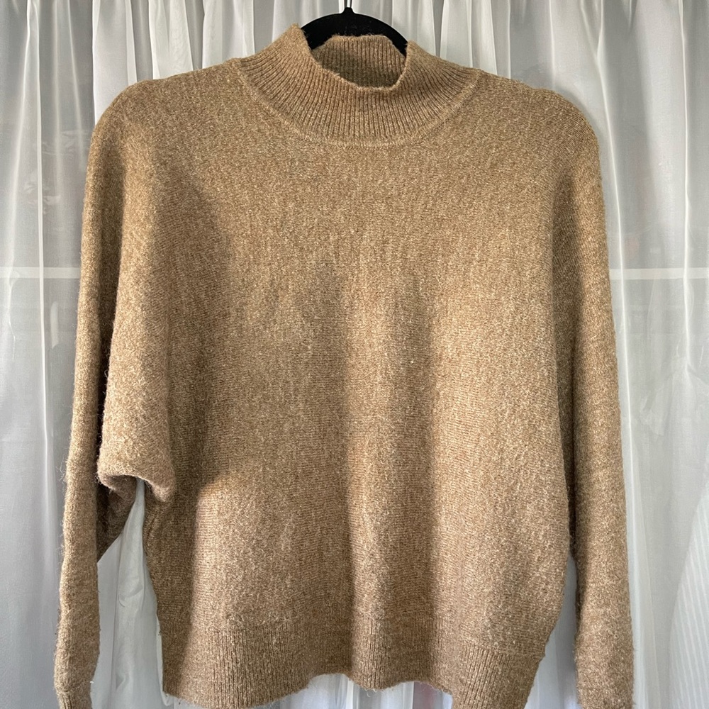 High neck knit sweater